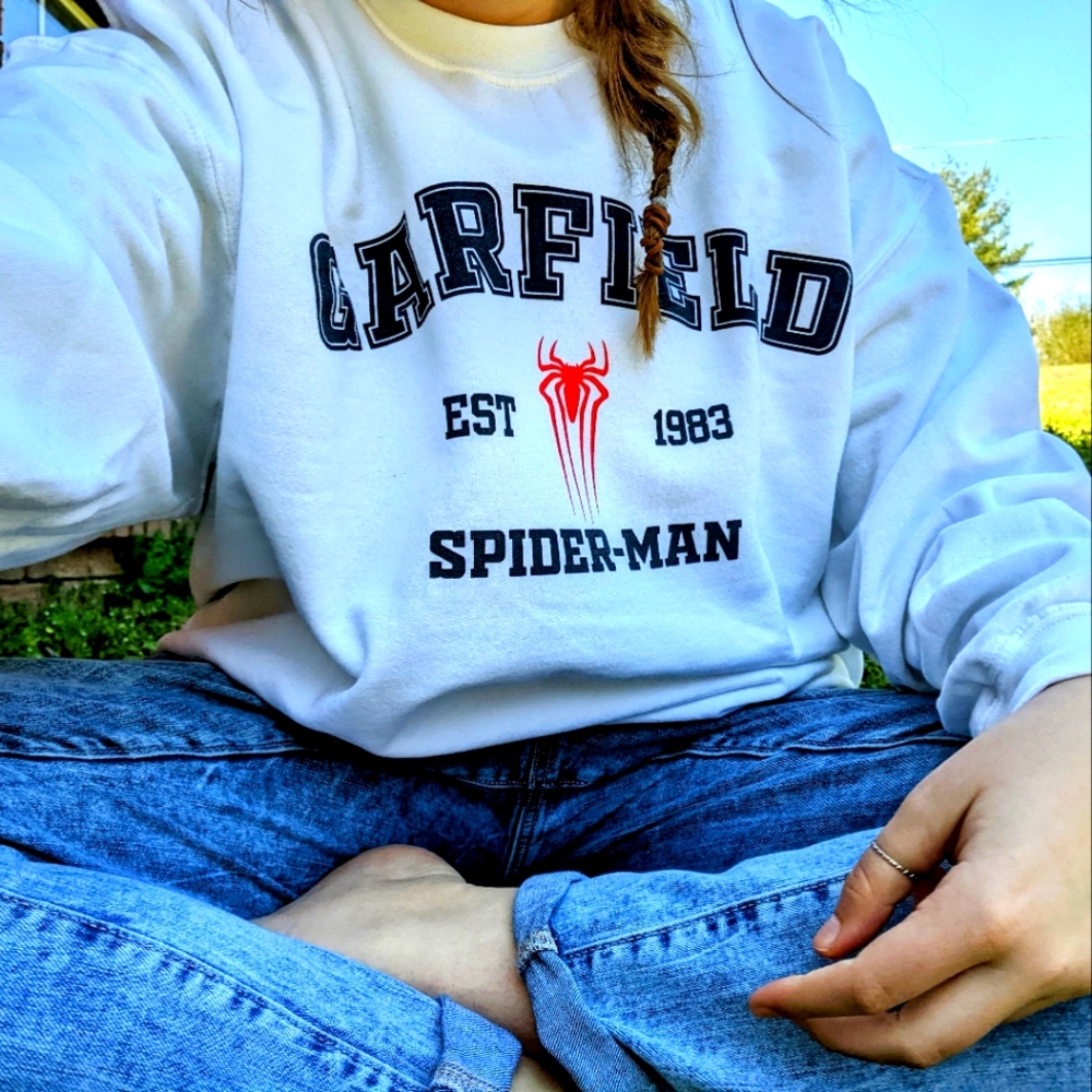 Custom Andrew Garfield The Amazing Spiderman sweatshirt. XL. Super cute NEW!!!